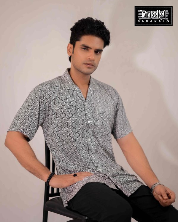 Men’s Modern Printed Shirt Bold Style - Image 2