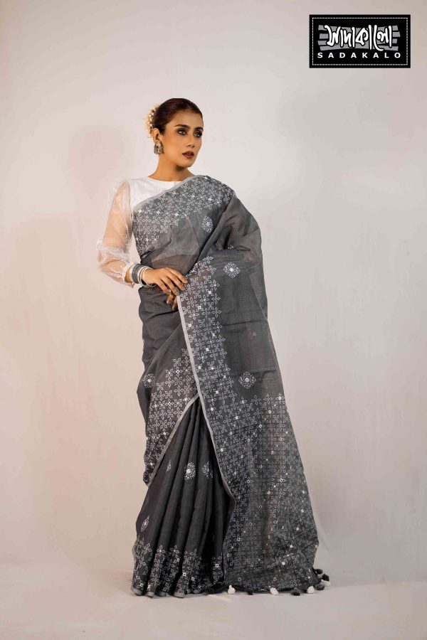 Exotic Grey Saree with White Print – Simple and Stylish - Image 3